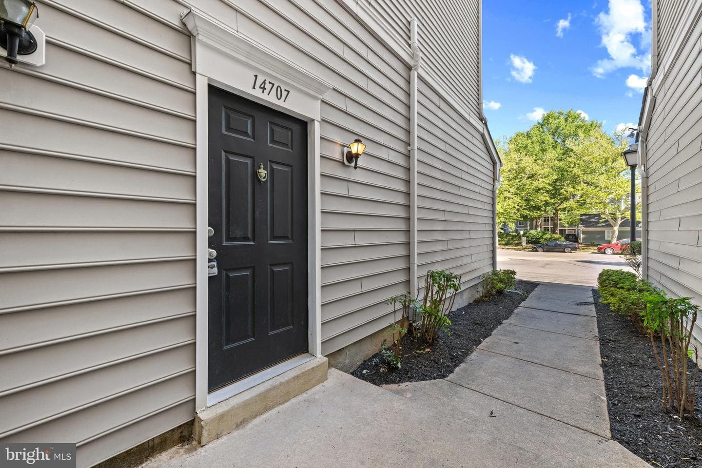 14707 Hampshire Hall Court #204 photo 4