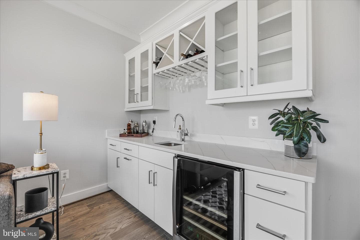 610 Leigh Way photo 38