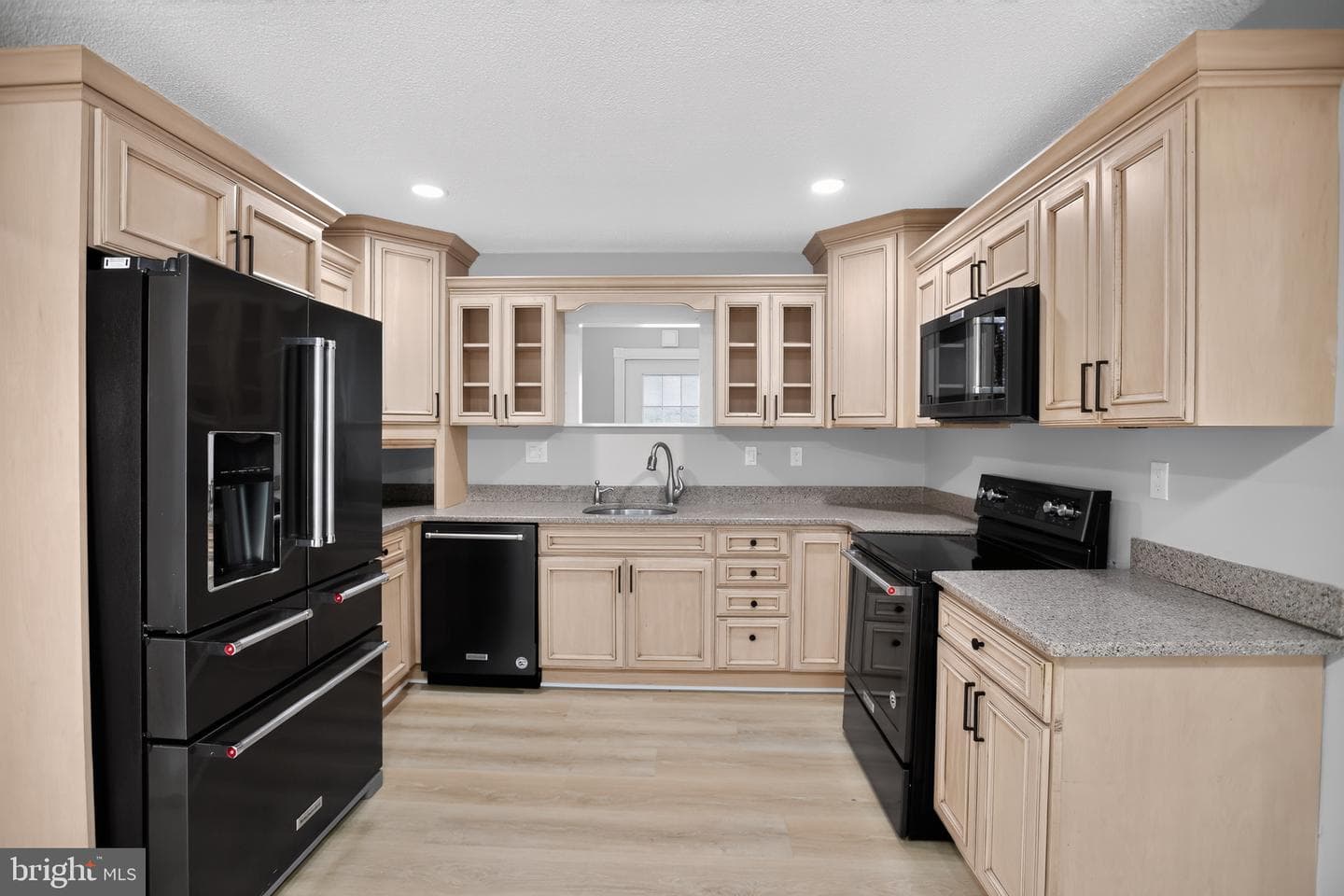 13121 Overbrook Lane photo 5