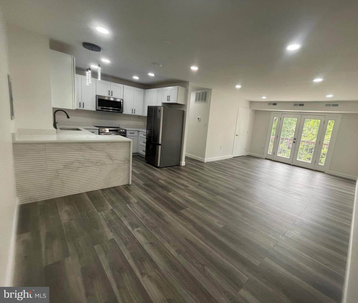 3811 Swann Road #202 photo 4