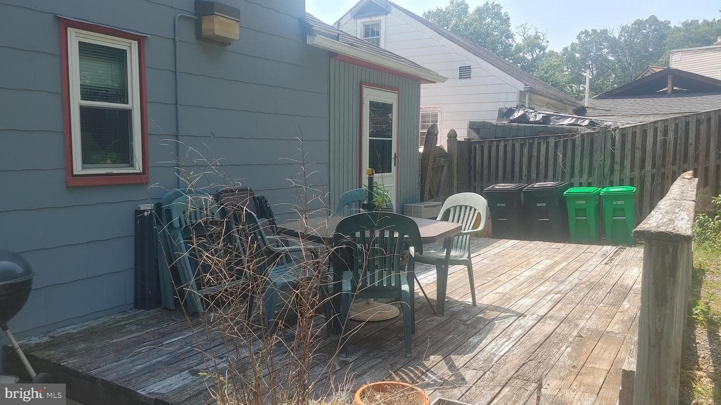 7744 Decatur Road photo 27