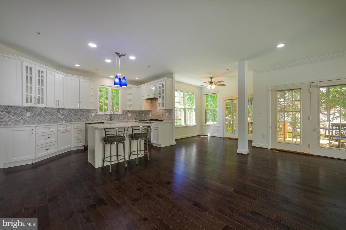 7414 Quixote Court photo 9