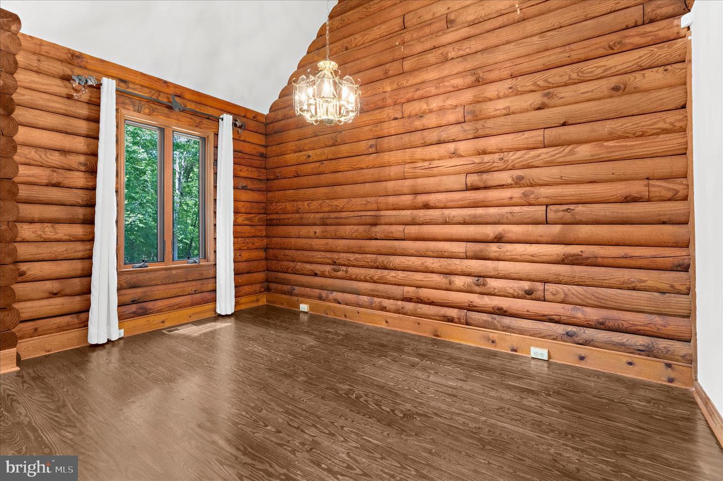 17921 Queen Anne Road photo 8