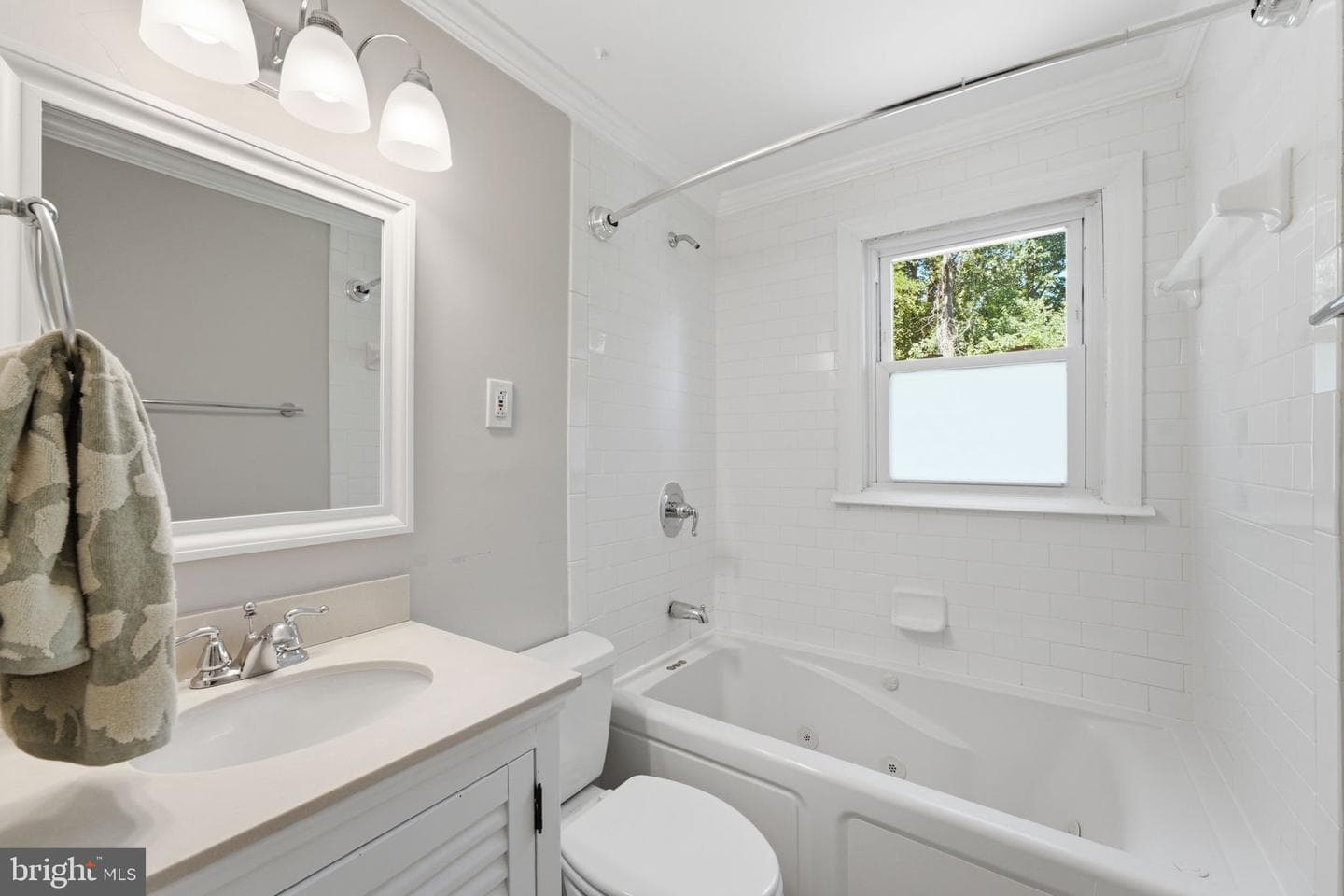 3500 Belleview photo 31