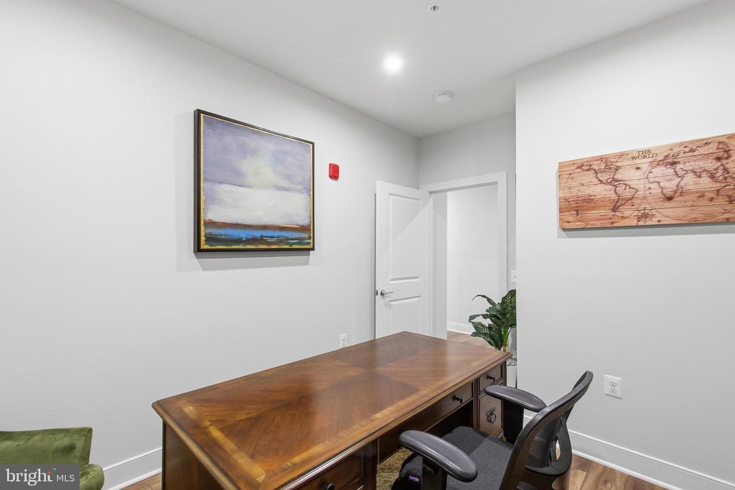 100 Saint Ives Place #108 photo 17