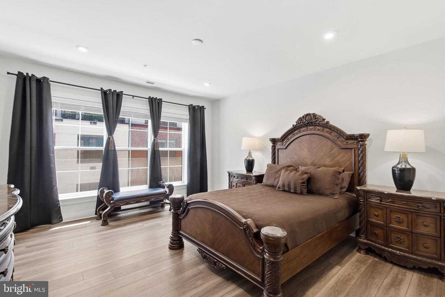 100 Saint Ives Place #108 photo 21