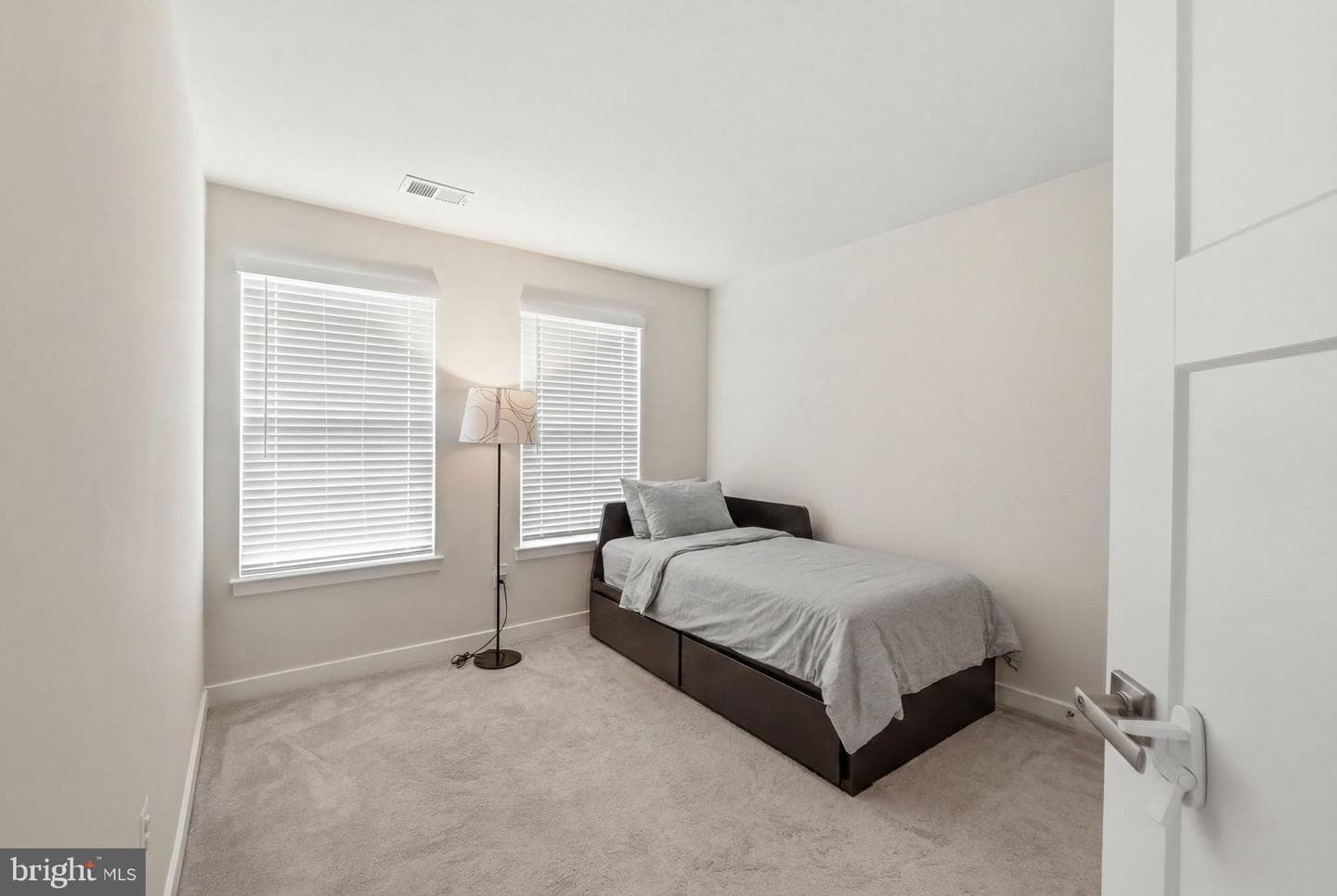 5706 Richmanor Terrace #E photo 26