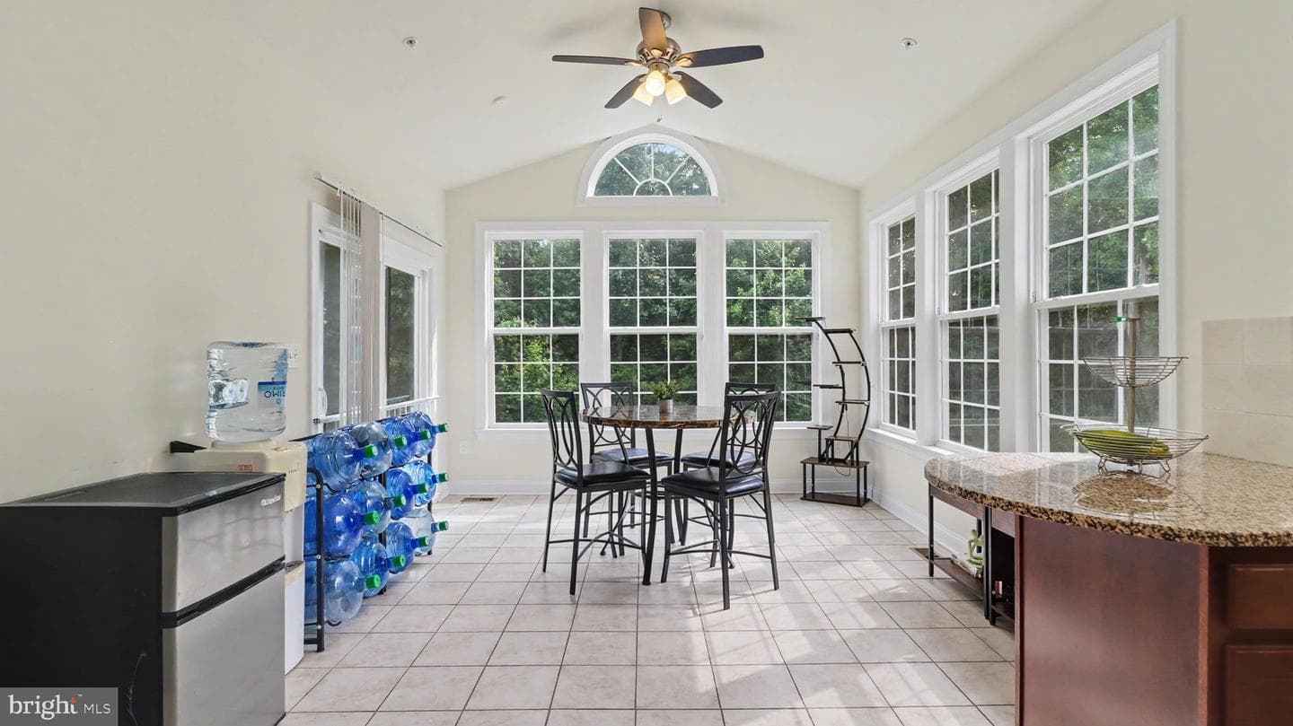 2700 Weary Creek Court photo 14