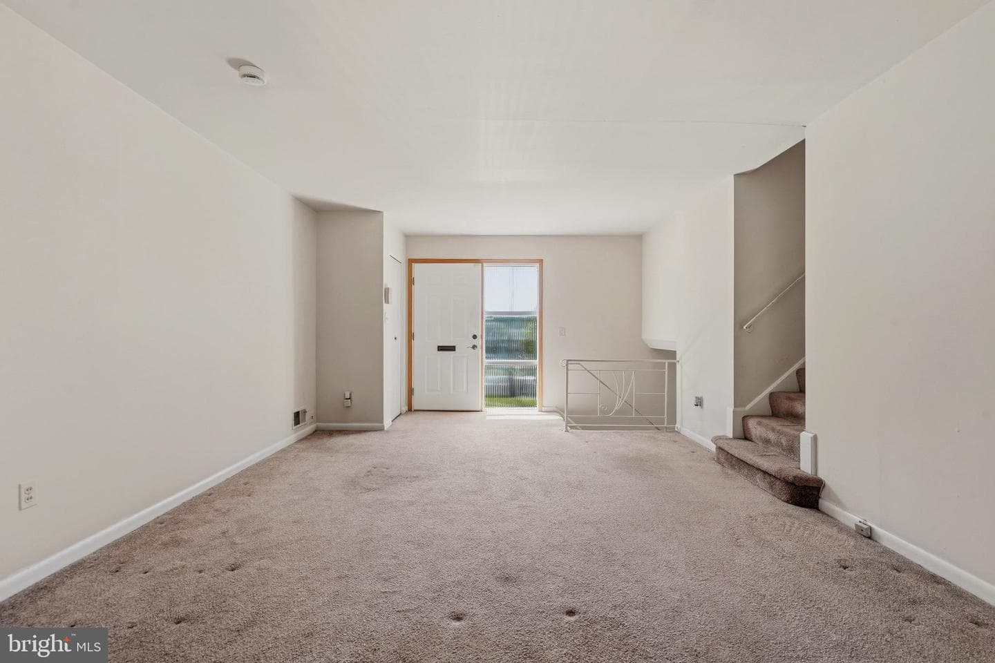 7201 Cloverdale Drive, Oxon Hill