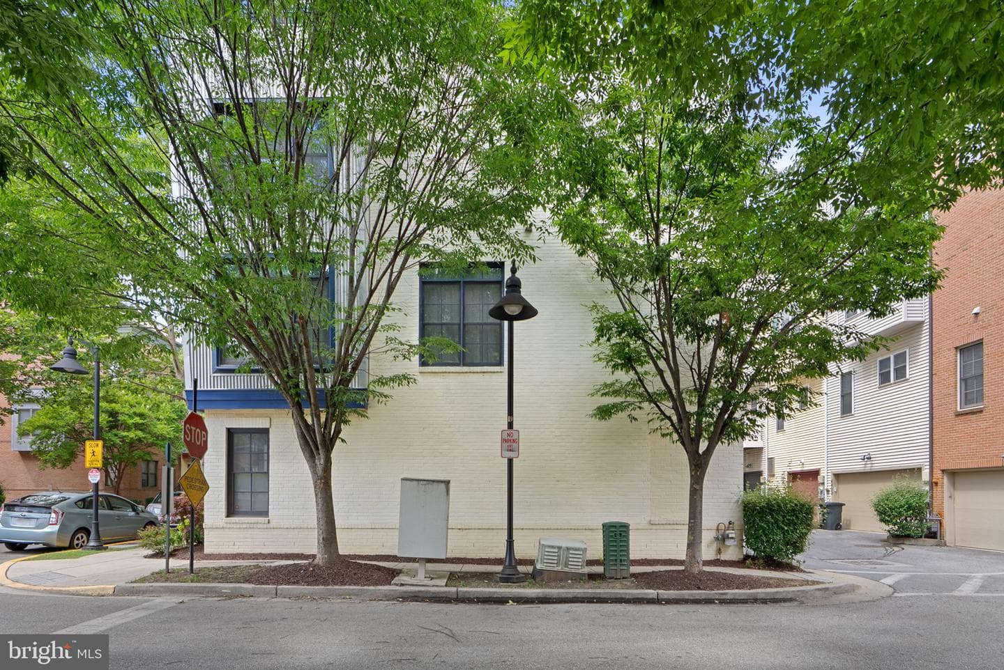 5601 44th Avenue photo 45