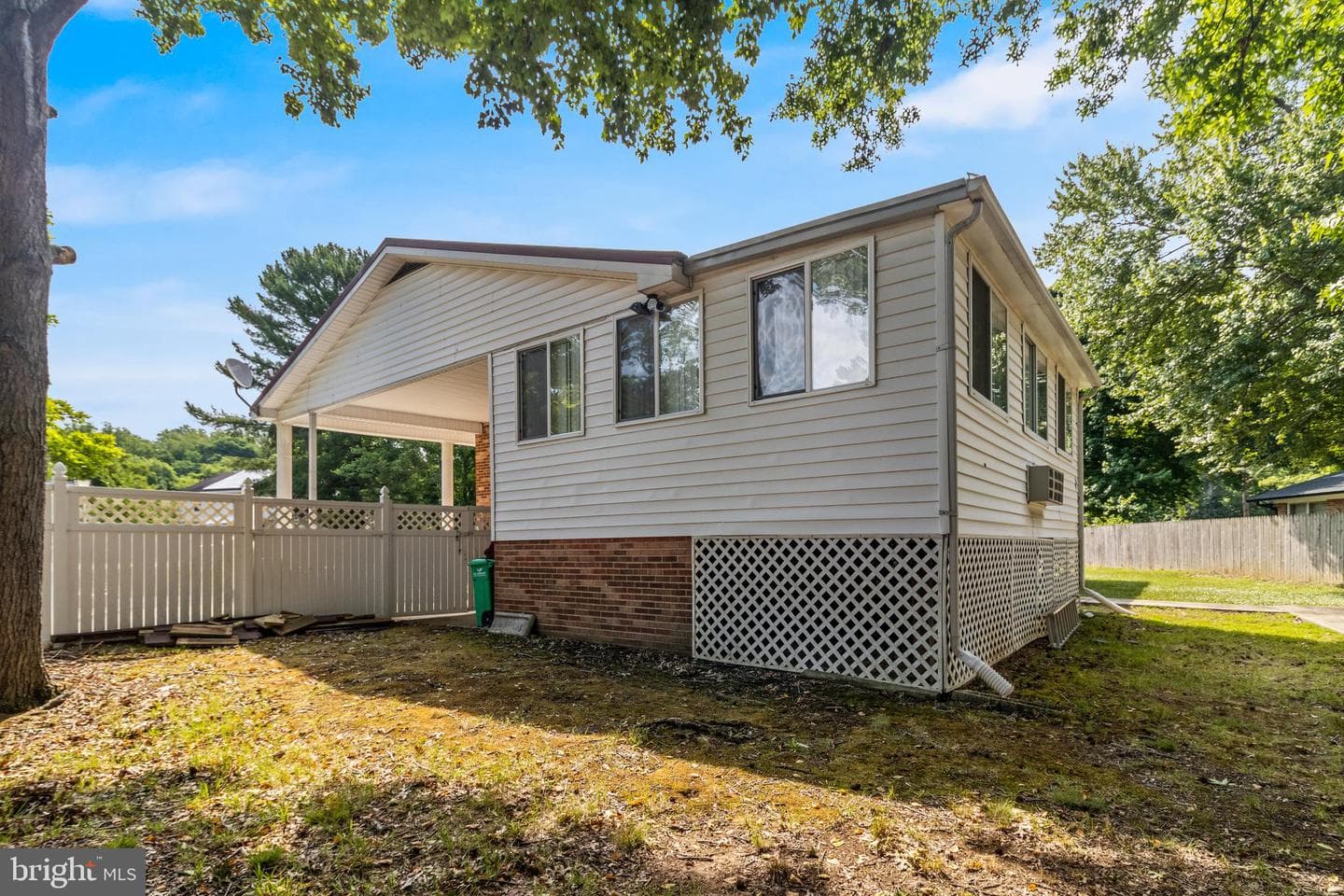 12817 Peace Drive photo 31