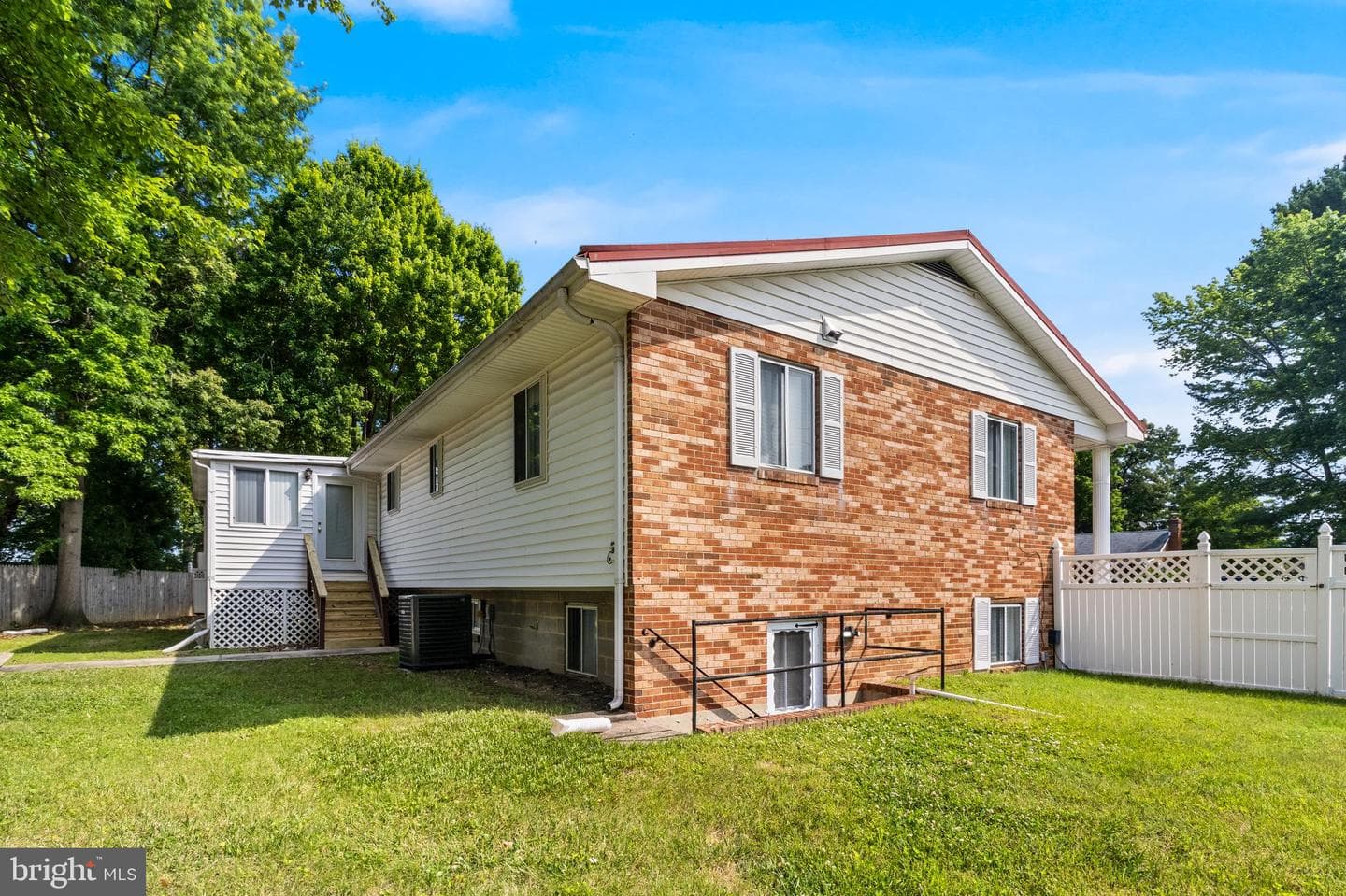 12817 Peace Drive photo 34