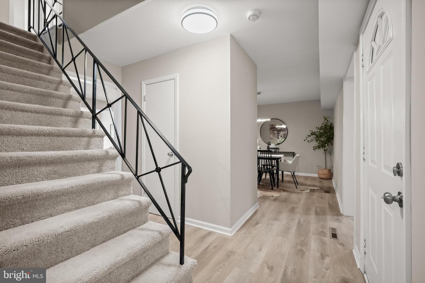 2806 Buxmont Lane photo 3
