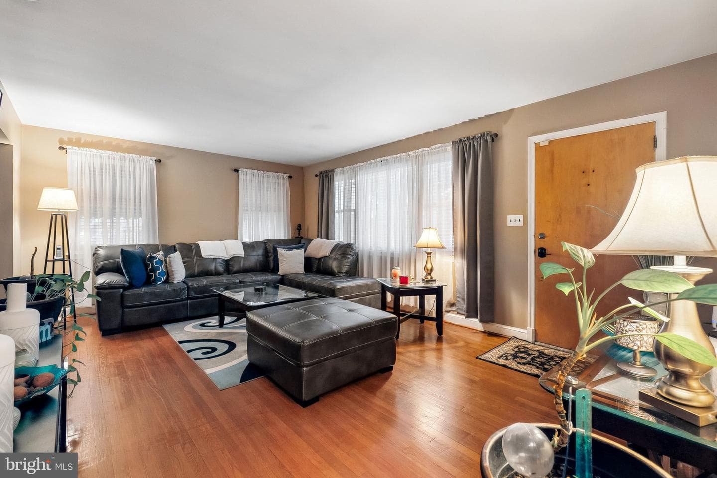 2503 Oxon Run Dr photo 3