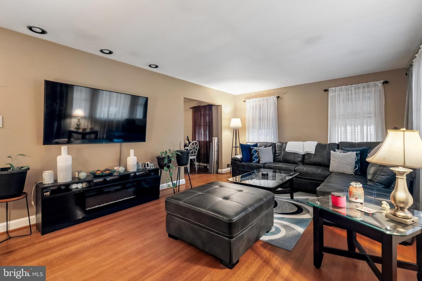 2503 Oxon Run Dr photo 4
