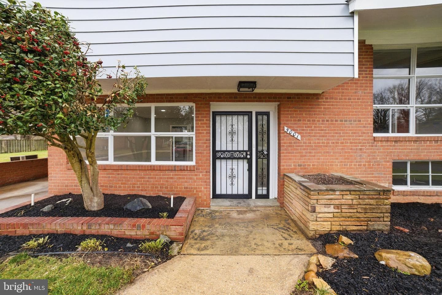 5001 Barto Avenue photo 3