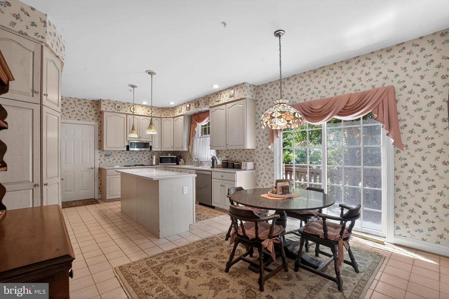 4407 Holly Hill Road photo 18