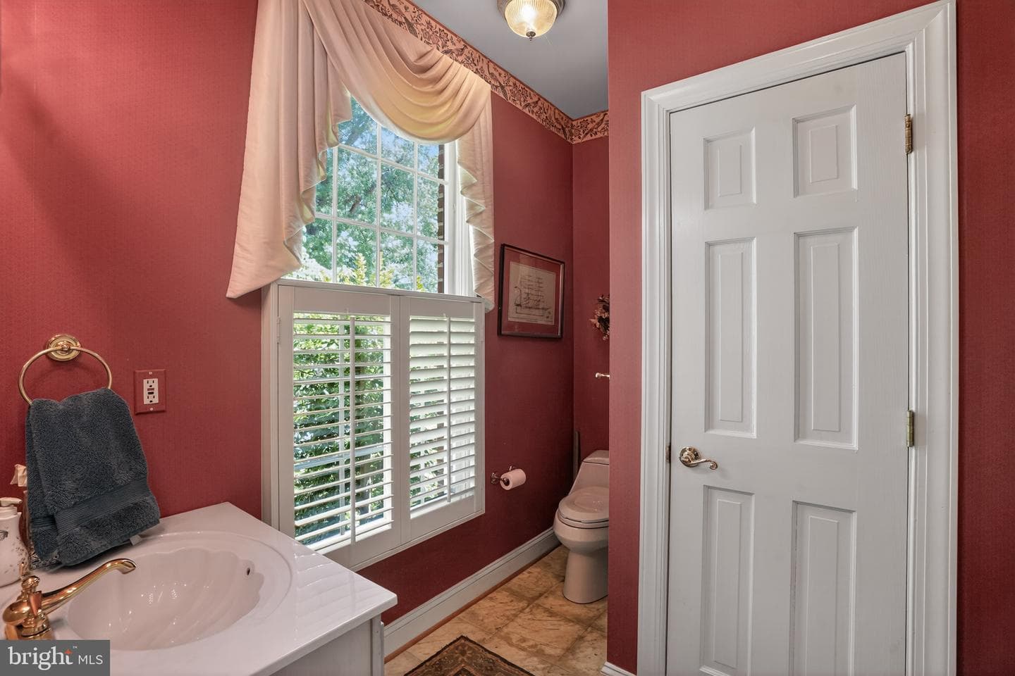 4407 Holly Hill Road photo 5