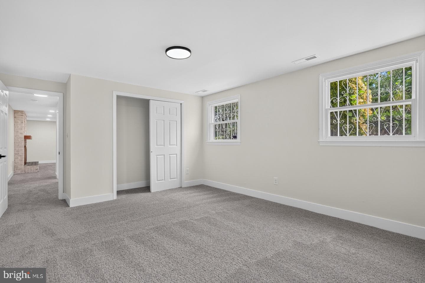 10914 Layton Street photo 31