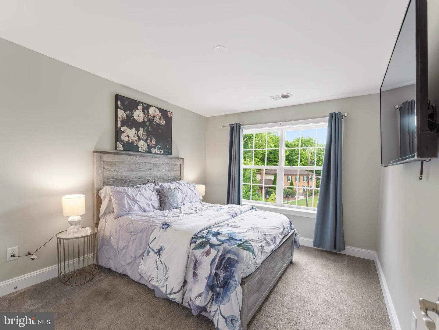 100 Inverness Lane photo 25