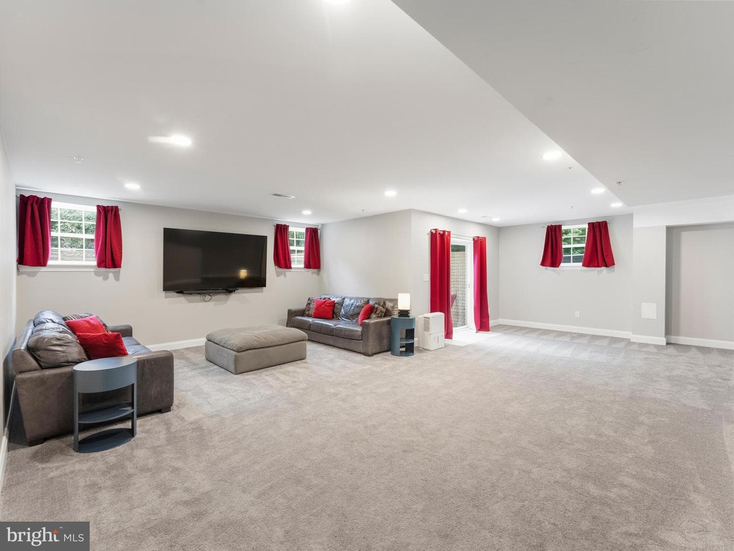 100 Inverness Lane photo 33