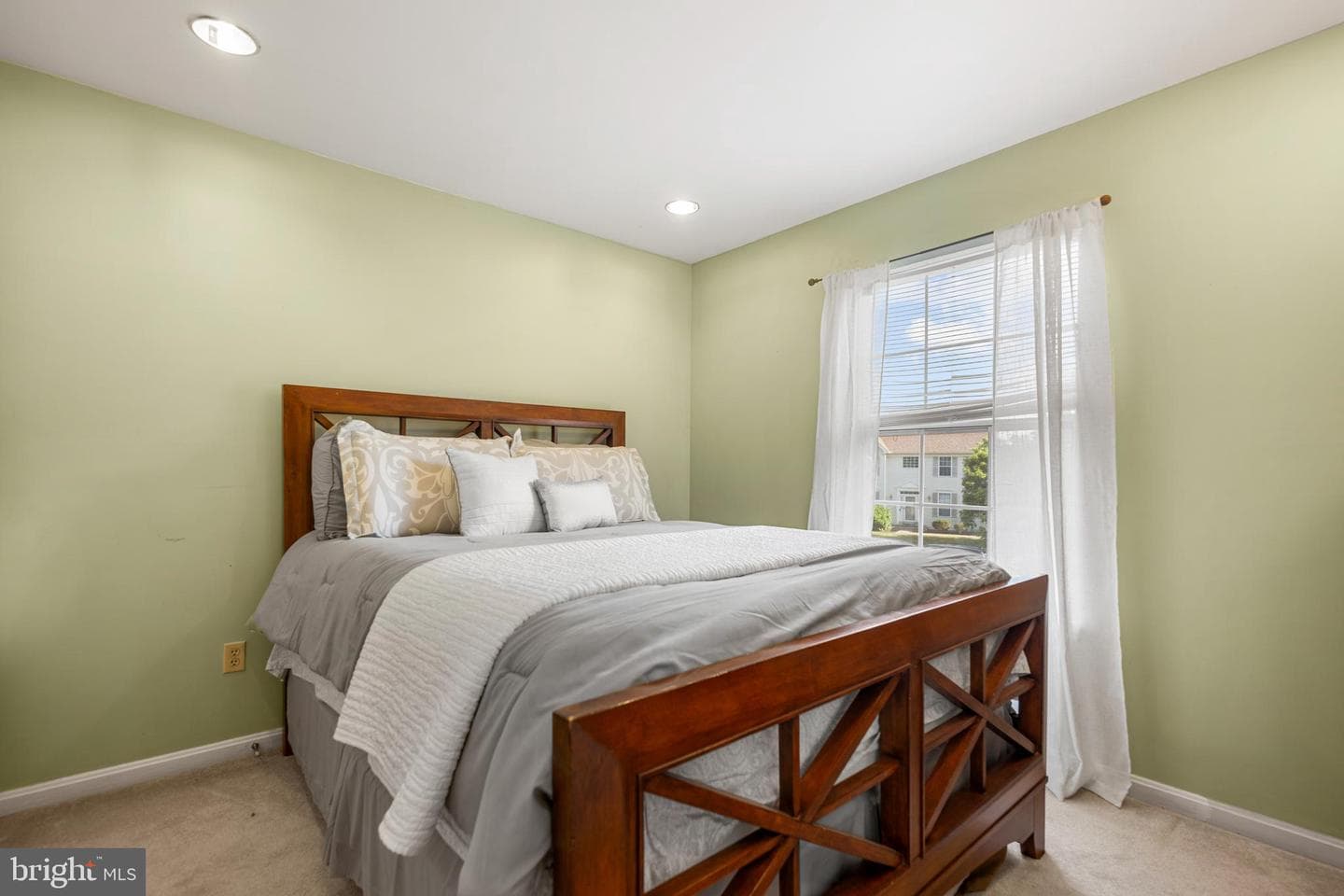11304 Bennington Drive photo 19