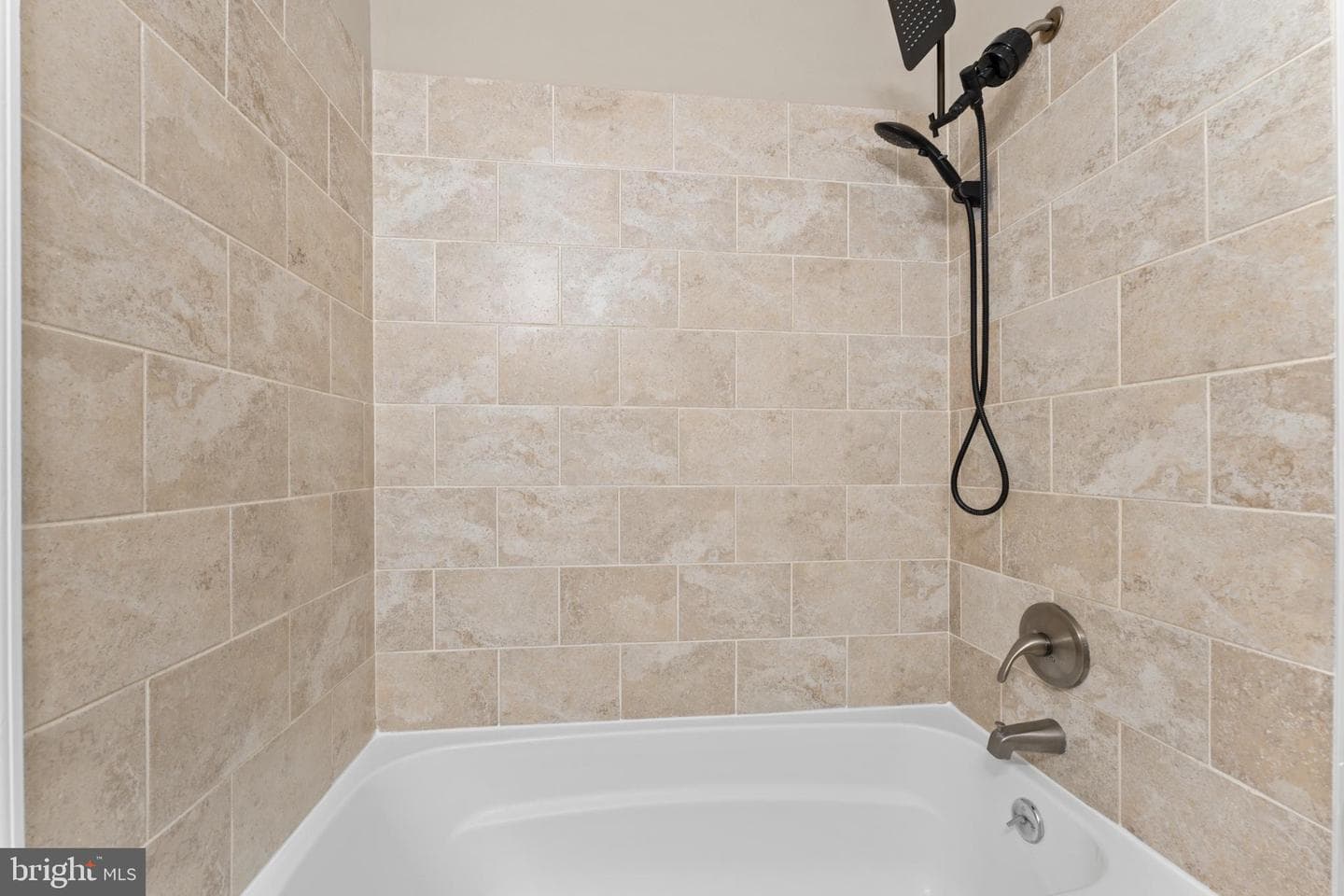 10401 Slocum Court photo 11