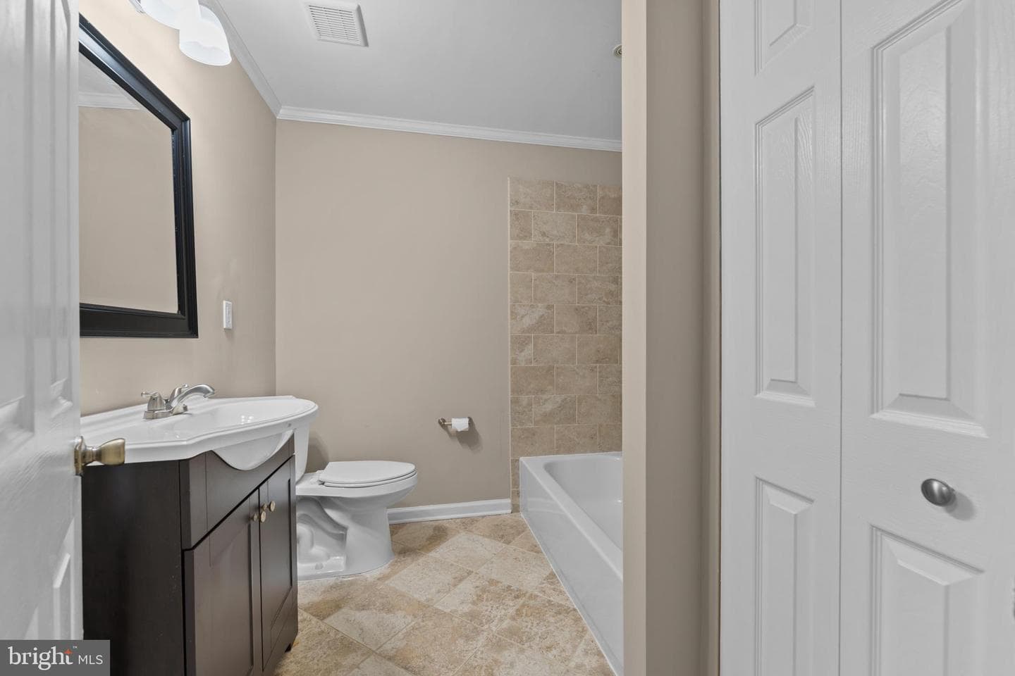 10401 Slocum Court photo 20