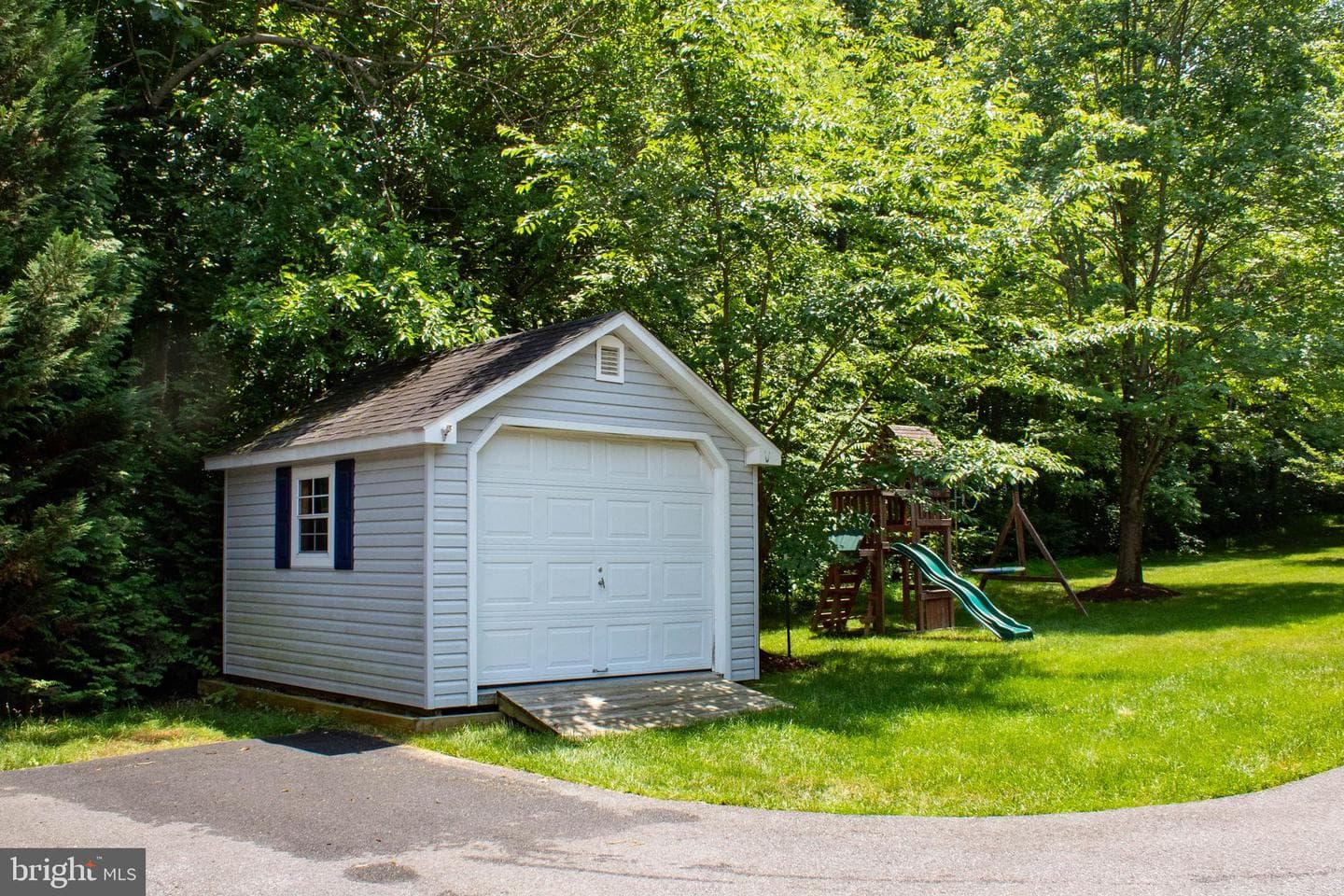15509 Cheswicke Lane photo 11