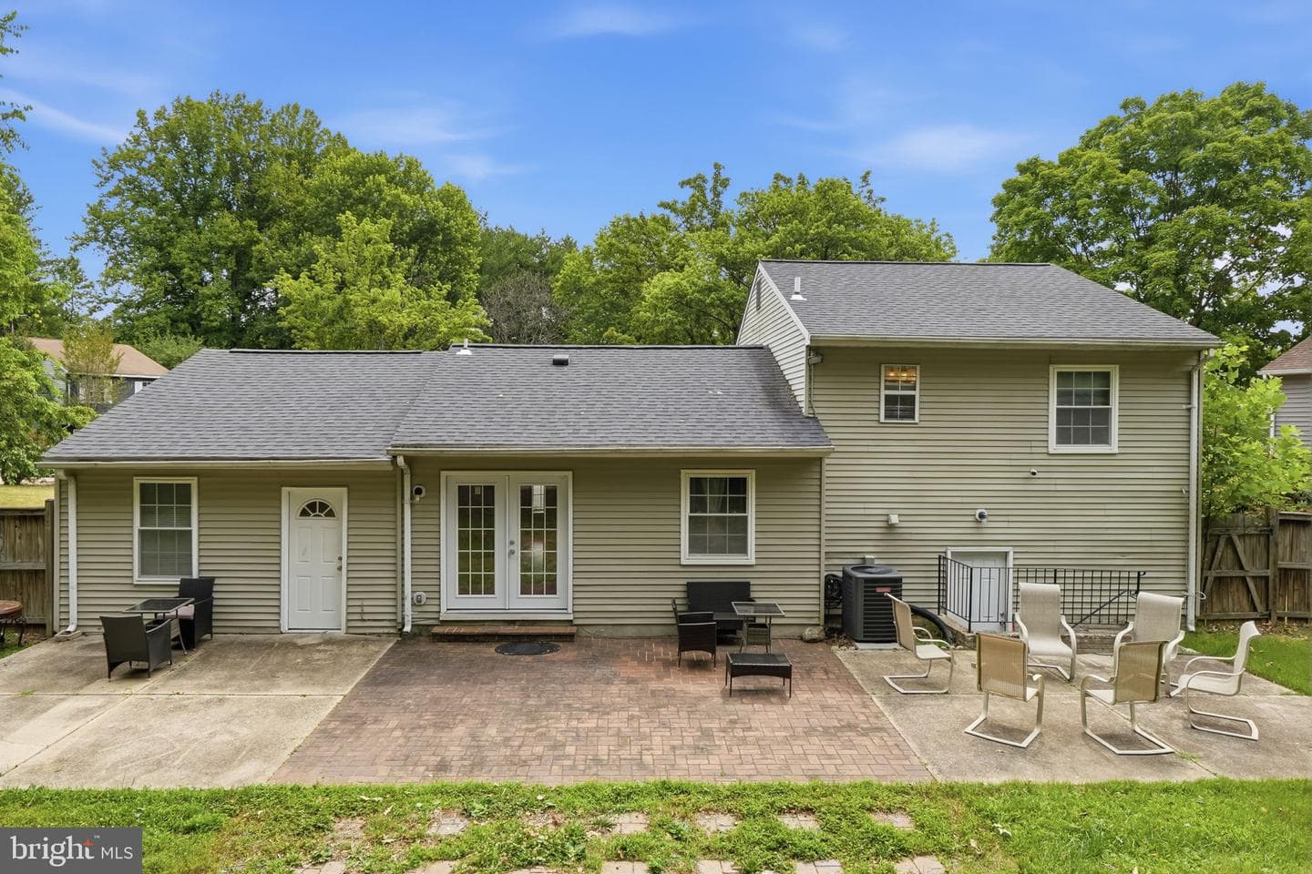 12203 Kingsbrook Street photo 22