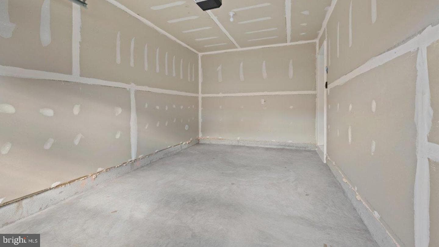 7531 Silver Thread Way photo 27