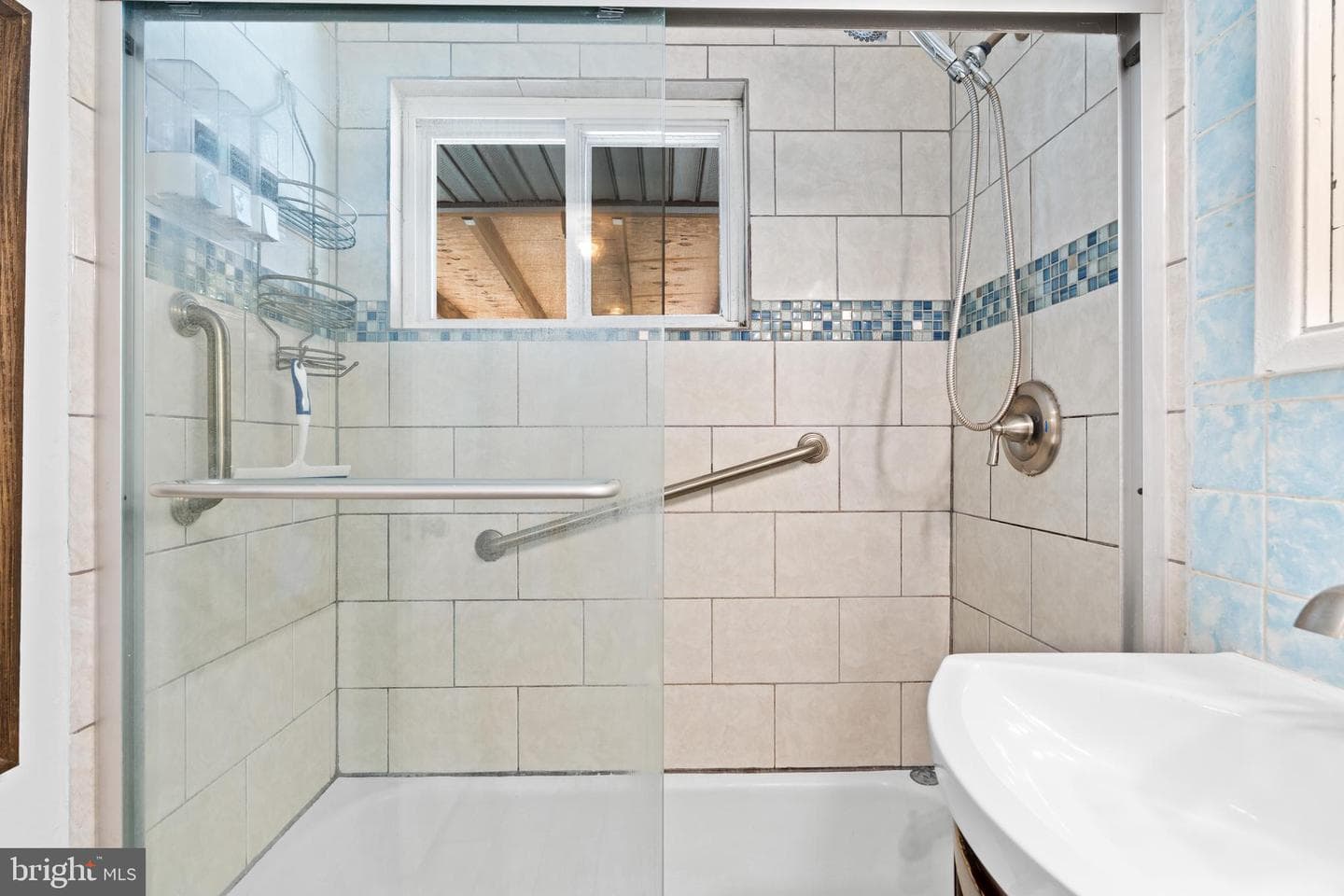 905 Lindsay Road photo 39