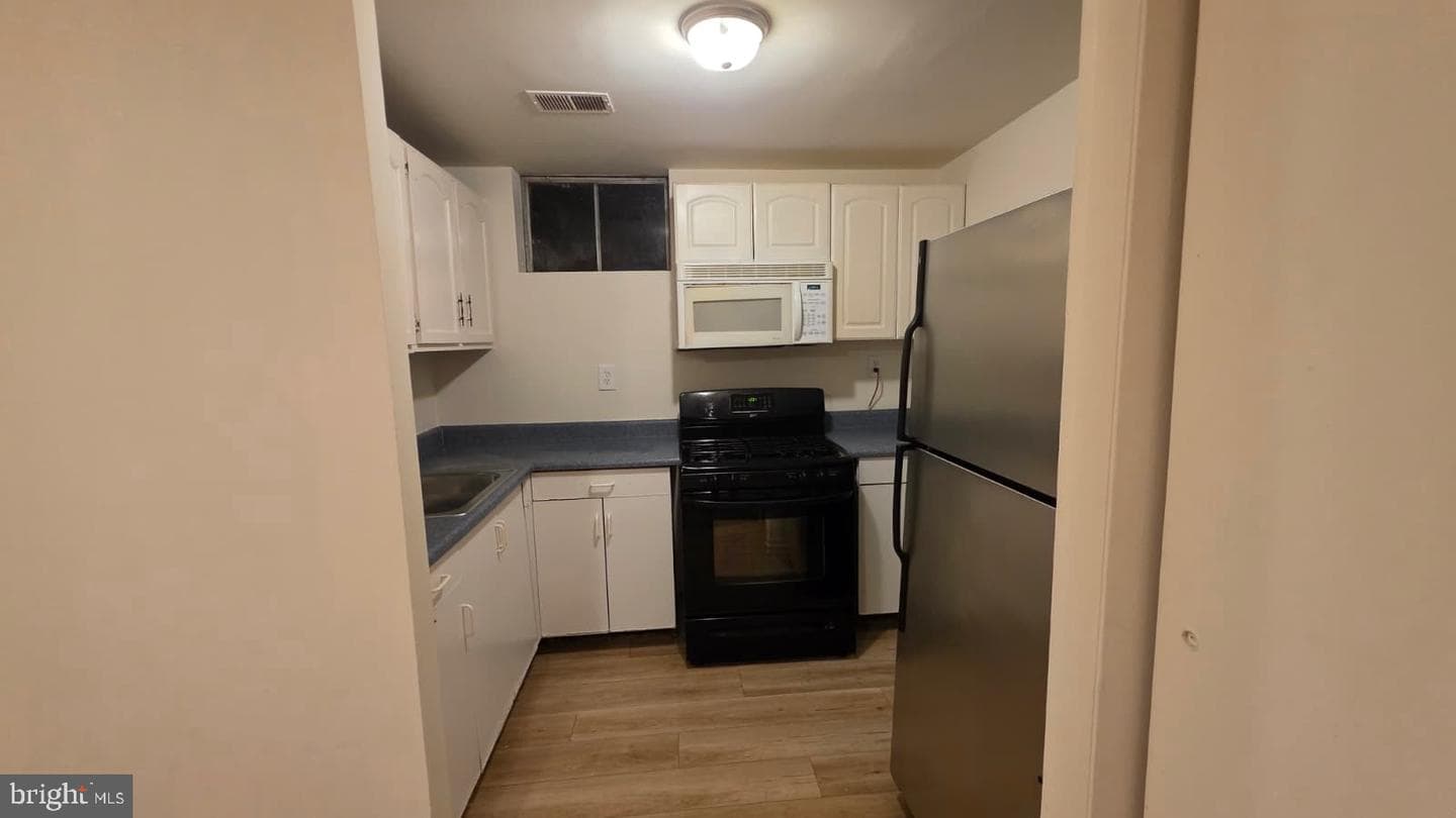 4513 Broad Boulevard photo 13