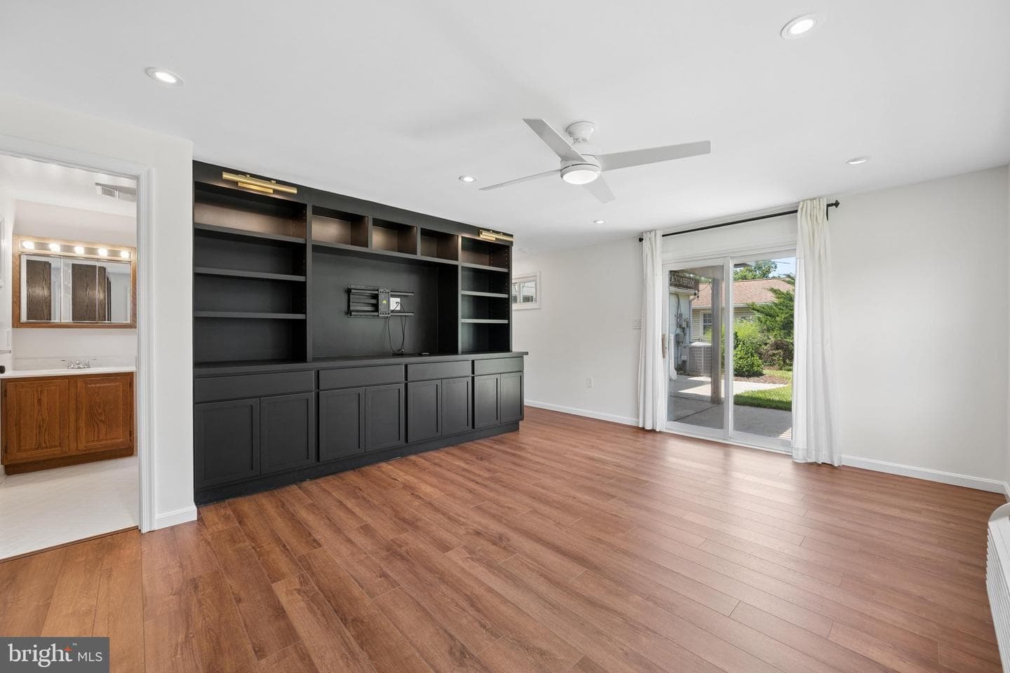 12100 Maycheck Lane photo 25