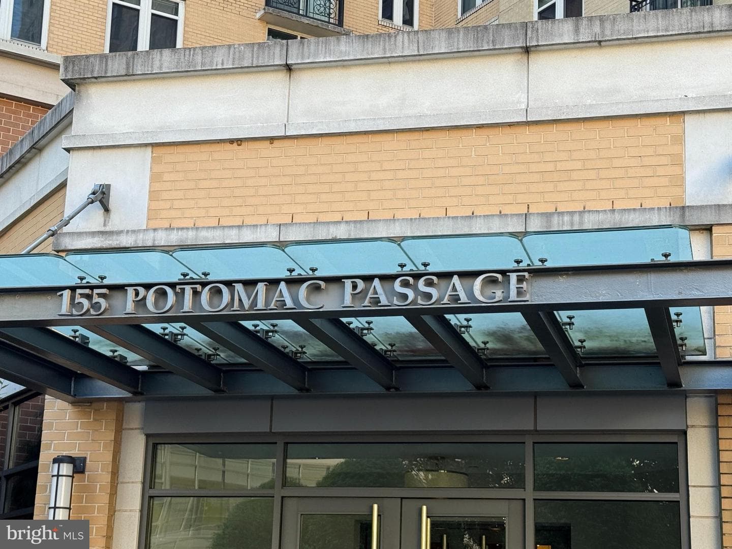 155 Potomac Passage #402, Oxon Hill