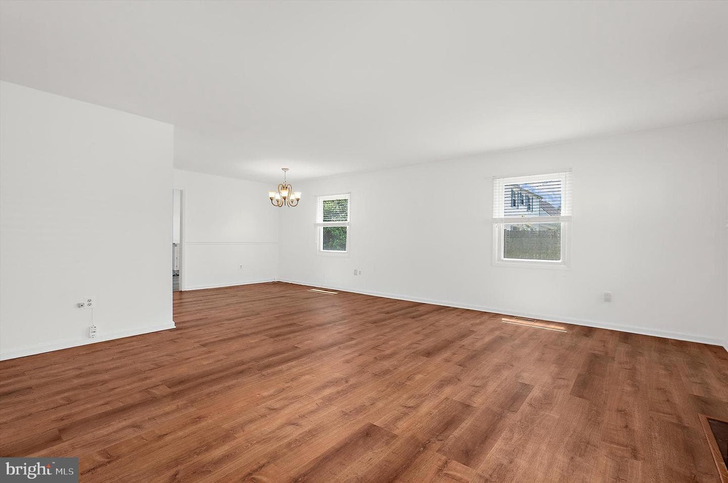3900 Carvel Lane photo 9