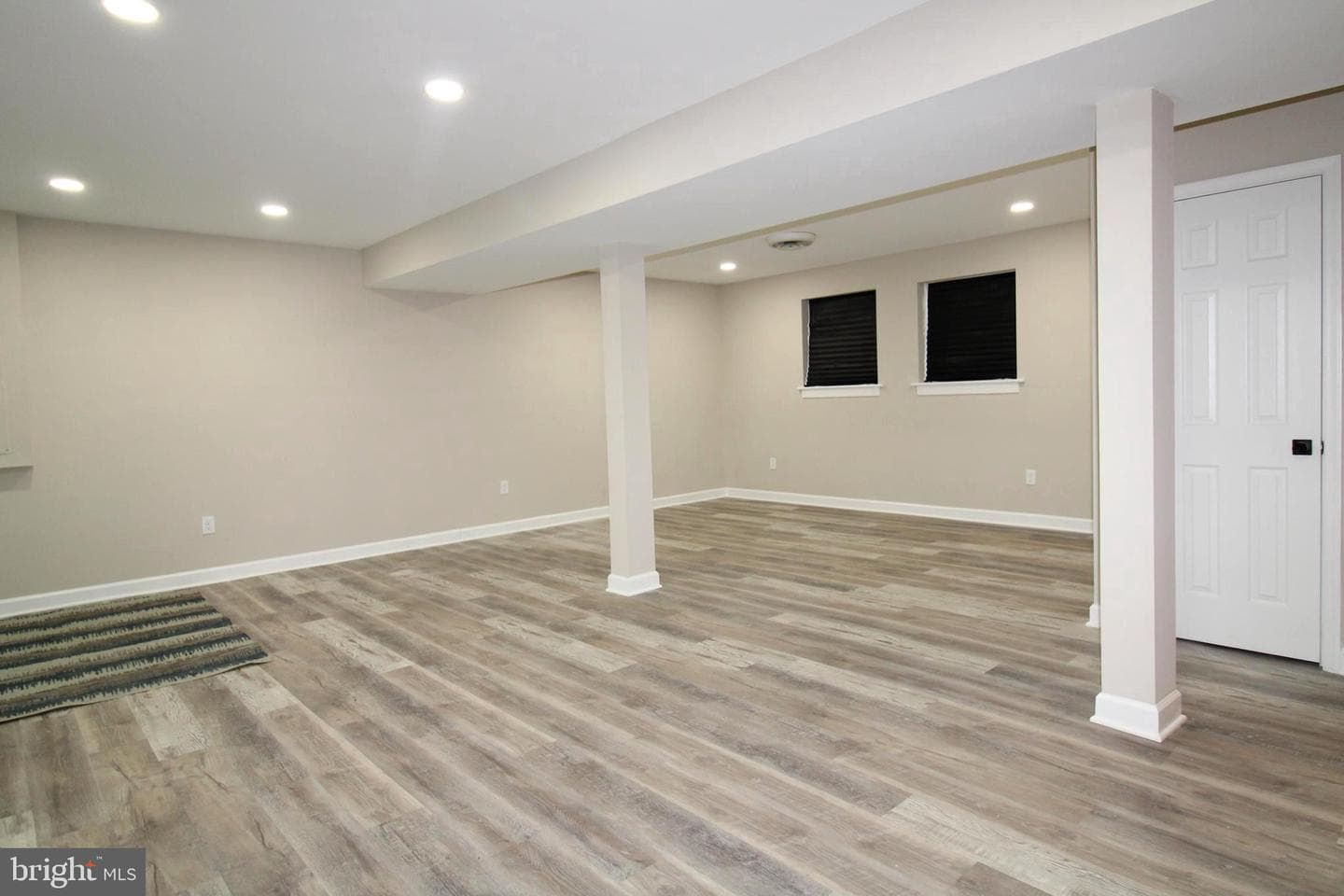 7100 Victoria Place photo 16