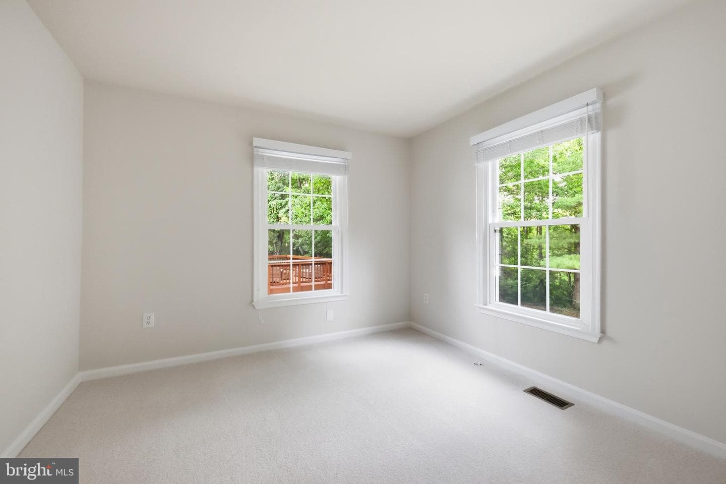 2703 Archangel Court photo 30