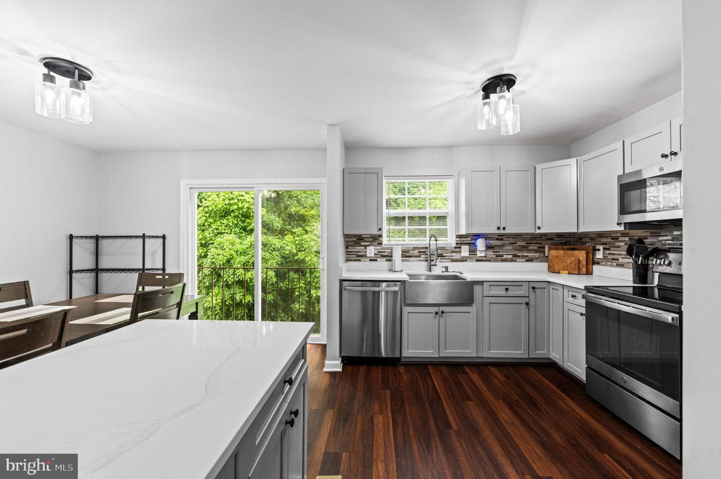 5939 Applegarth Place photo 13