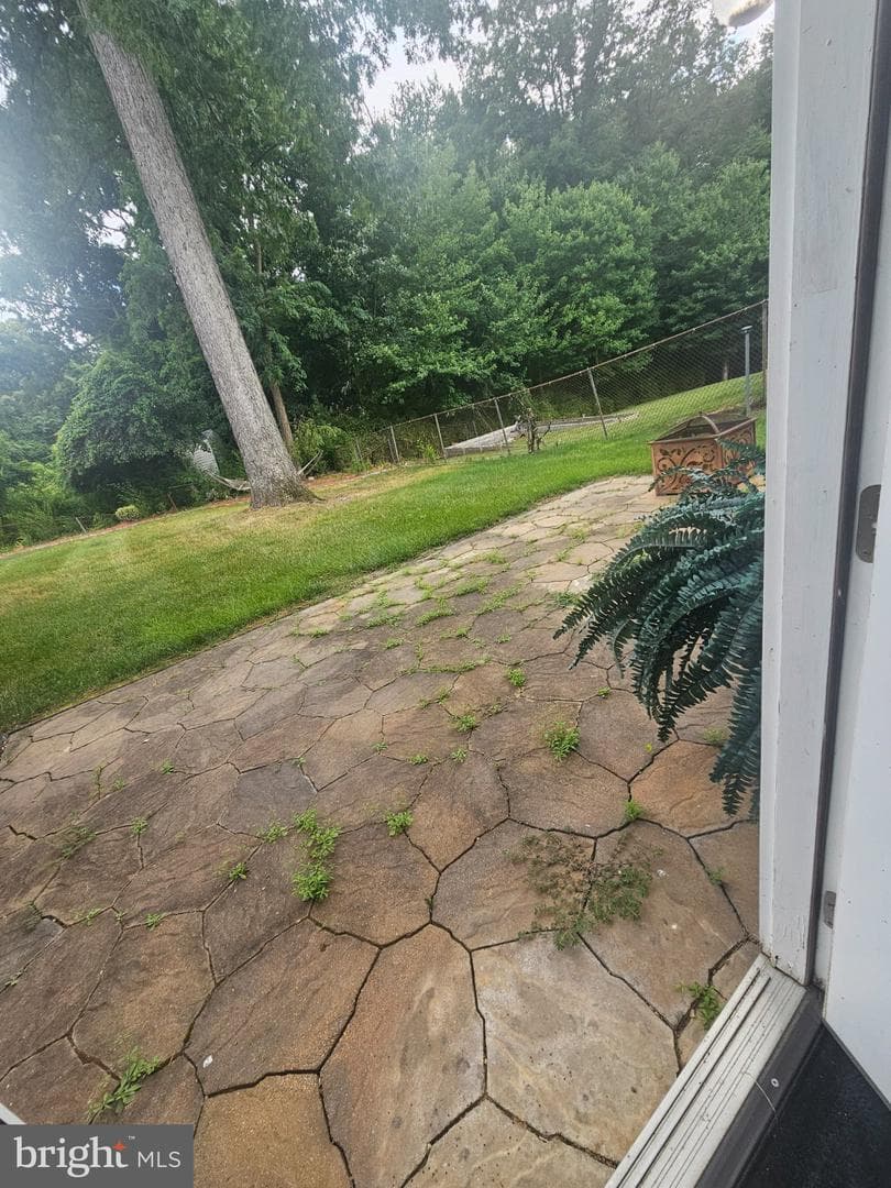 604 Bonnie Meadow Lane photo 5