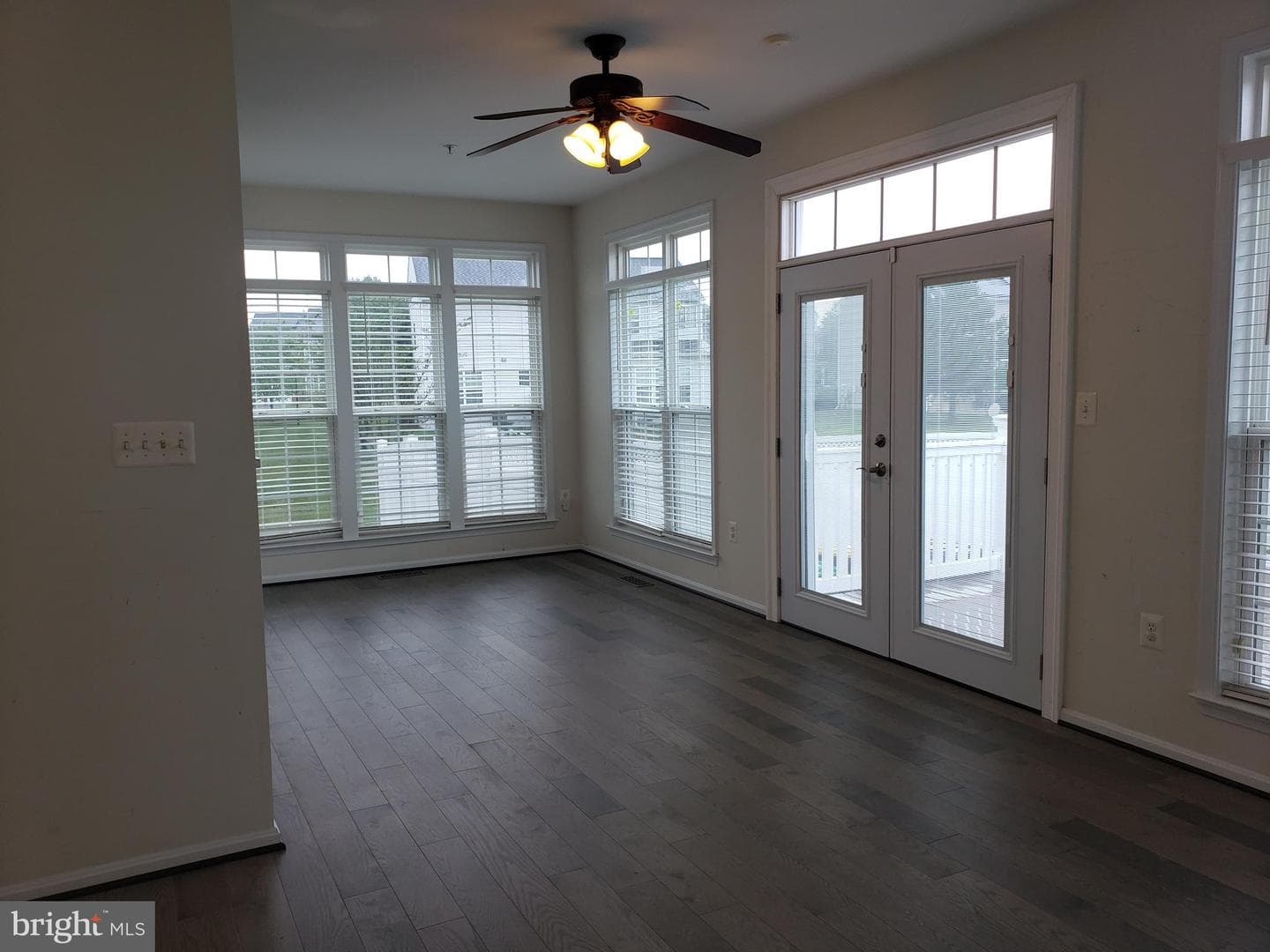 7406 White Plains Lane photo 19