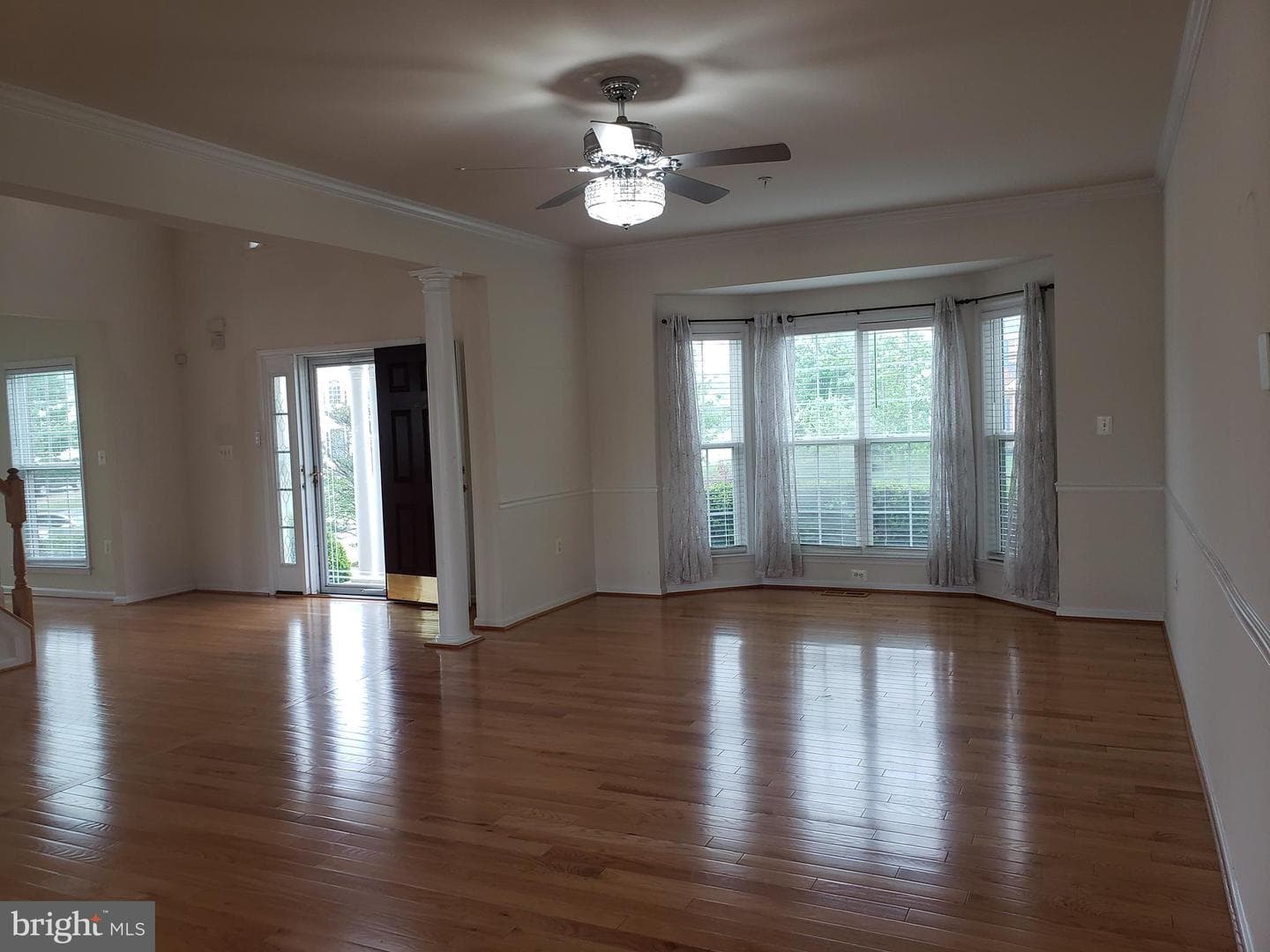 7406 White Plains Lane photo 23