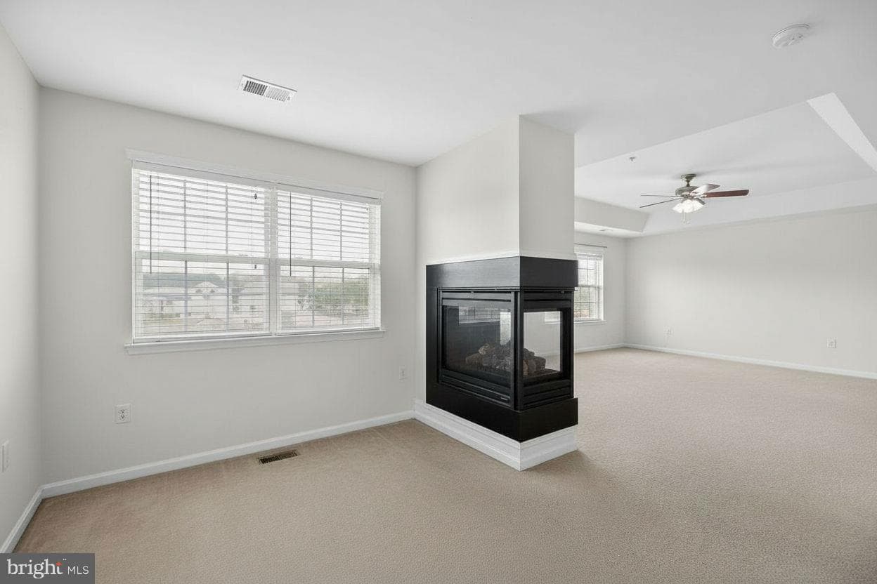 7406 White Plains Lane photo 33