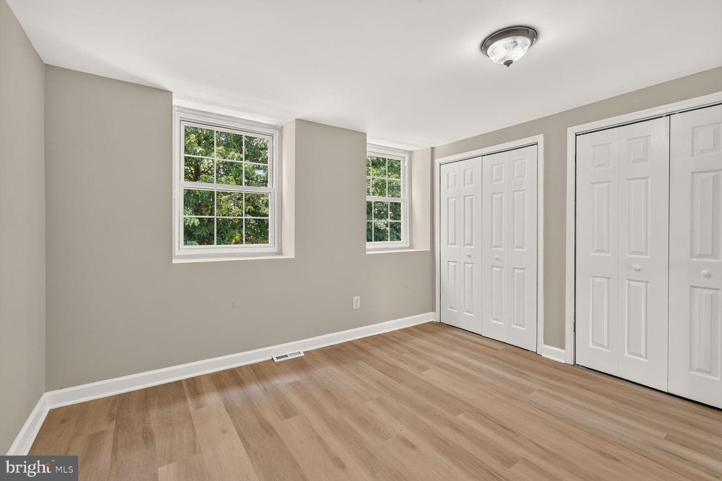 1800 Village Green Drive #d-96 photo 16