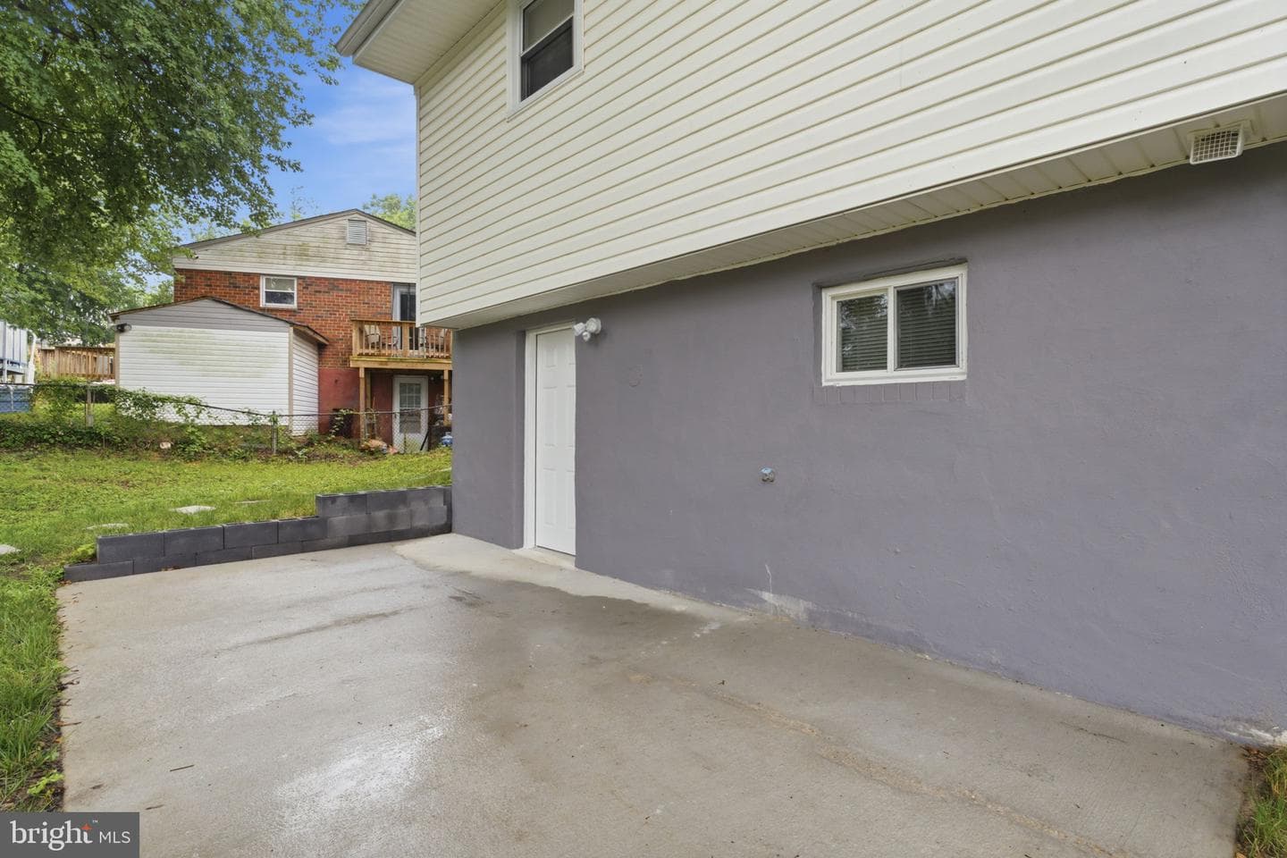 1404 Woodlark Dr photo 27