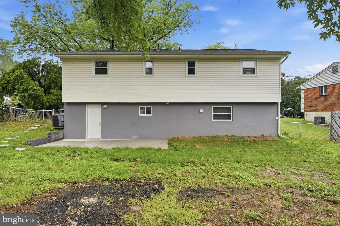 1404 Woodlark Dr photo 30