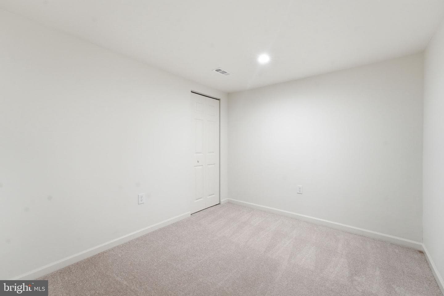 1404 Woodlark Dr photo 62