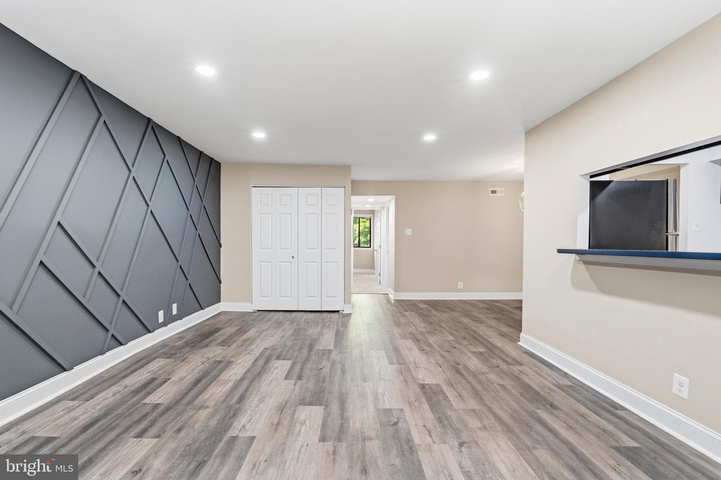 3906 Stone Gate Drive #c photo 5