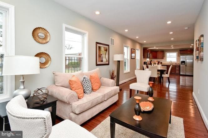 4814 Heath Street photo 5