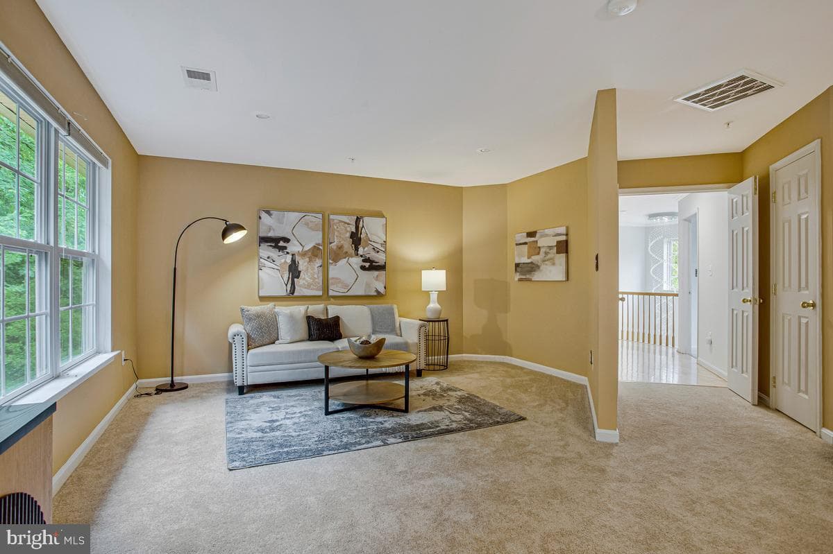 5209 Devonport Court photo 26